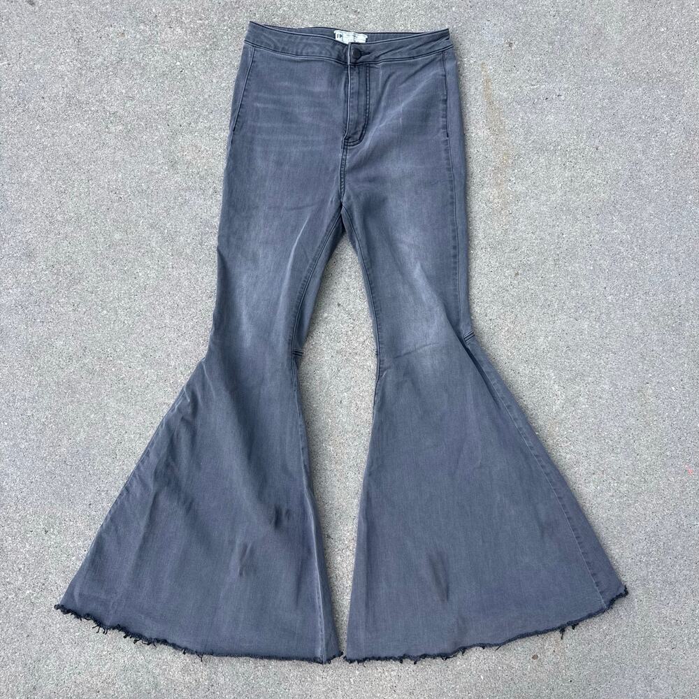 Free People Just Float On Flare Stretch Jeans Black Charcoal Size 28 OB609601